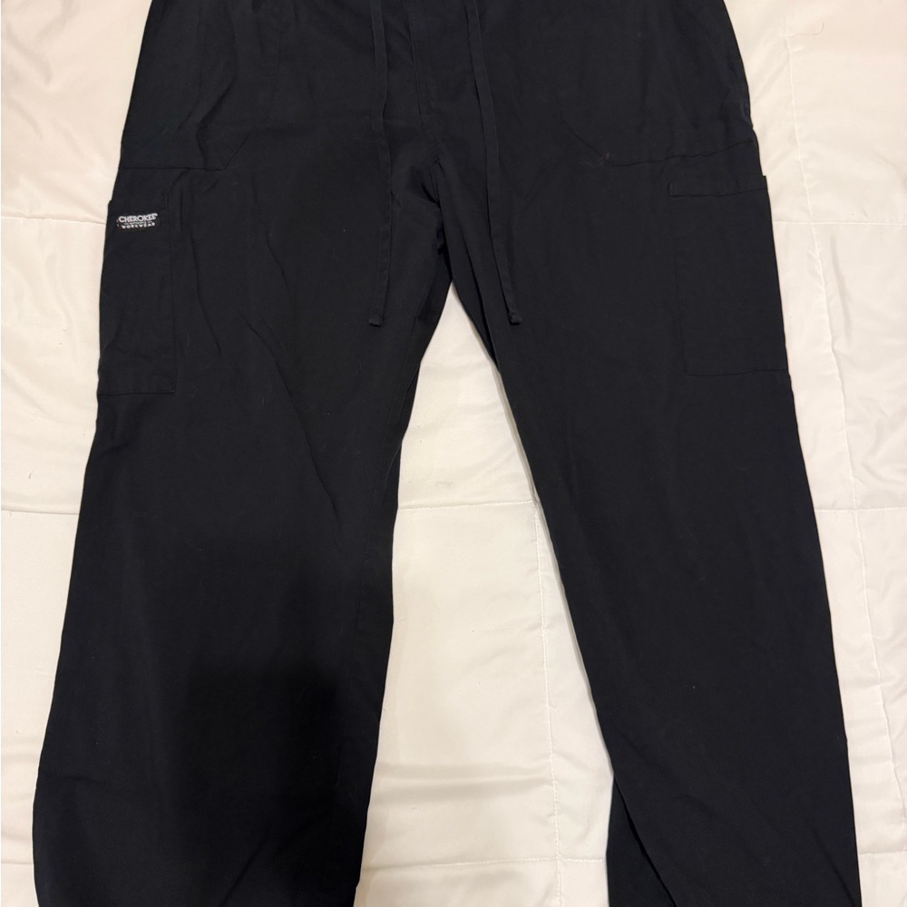 Men's Cherokee Black Cargo Scrub Pants
